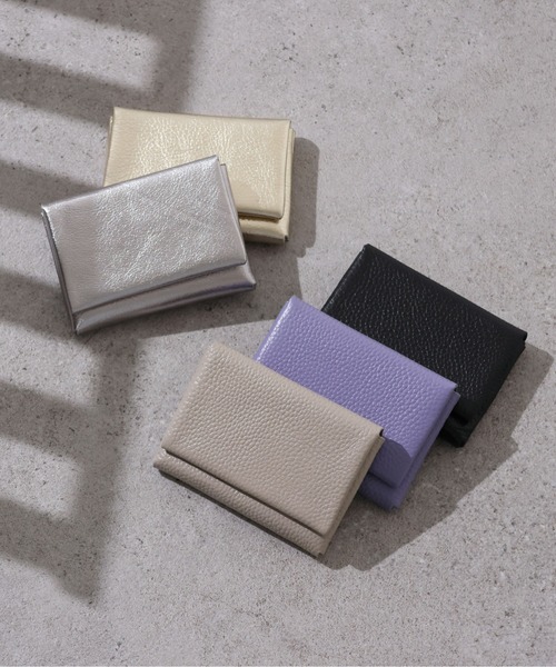 emesuelee(エメスーリー)の「ダブルポケットカードケース 本革(カードケース・レディース・ブラック/シルバー/ラベンダー/ゴールド/ベージュ・フリー)」の14枚目の写真