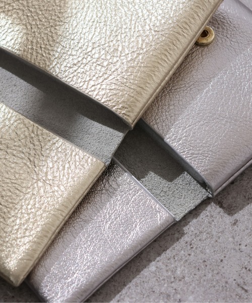 emesuelee(エメスーリー)の「ダブルポケットカードケース 本革(カードケース・レディース・ブラック/シルバー/ラベンダー/ゴールド/ベージュ・フリー)」の13枚目の写真