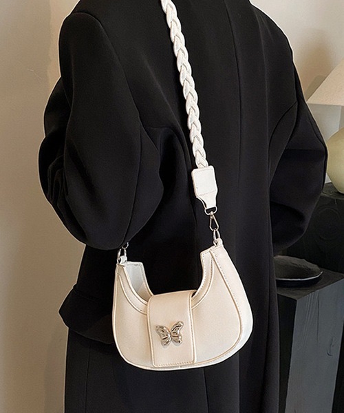 ブルガリ　ハンドバッグ　ショルダーバッグ　ブラック　ハーフムーン　クロワッサン fulcro（フルクロ）R ハーフムーン型ショルダーバッグ（A4対応