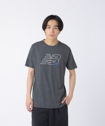 Sport Essentials ヘザーテックグラフィックショートスリーブTシャツ