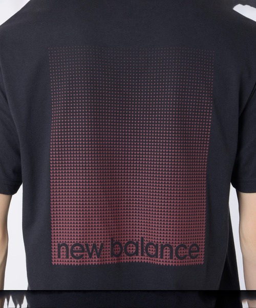 NEW BALANCE(ニューバランス)の「Sport Essentials ヘザーテックグラフィックショートスリーブTシャツ(Tシャツ/カットソー・メンズ・ライトブルー/グレー/ブラック/ネイビー・X-LARGE/LARGE/MEDIUM/XX-LARGE/SMALL)」の7枚目の写真