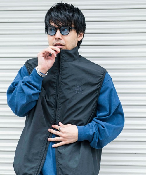ドイツ発ブランドODEER 織柄トップス　ベスト ドイツ発ブランドODEER 織柄トップスベスト