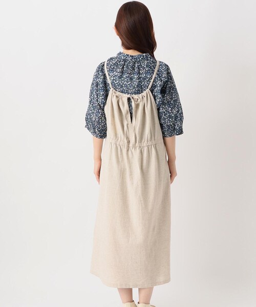 one'sterrace(ワンズテラス)の「後ろゴム入りギャザー キャミワンピース(ワンピース・レディース・アイボリー系8/オリーブ系3/ブラック系8・02)」の6枚目の写真