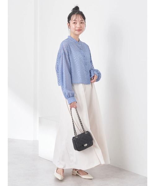 earth music&ecology（アースミュージックアンドエコロジー）の「ギザギザショートシャツ（シャツ/ブラウス・レディース・ブラック/オフホワイト/ブルー・FREE）」の8枚目の写真