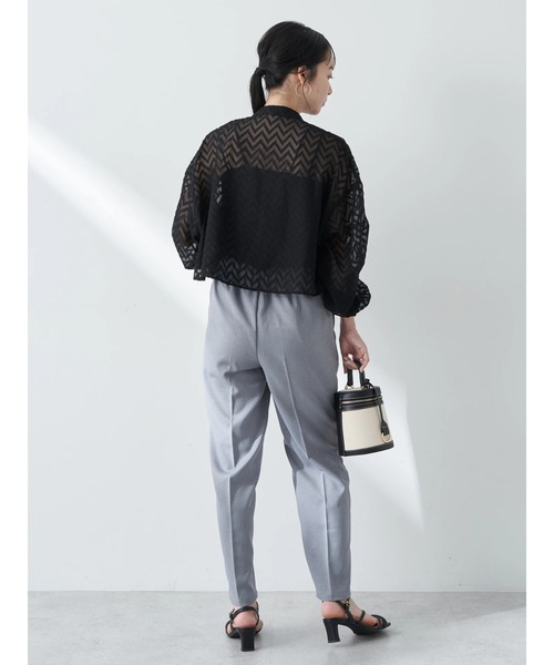 earth music&ecology（アースミュージックアンドエコロジー）の「ギザギザショートシャツ（シャツ/ブラウス・レディース・ブラック/オフホワイト/ブルー・FREE）」の15枚目の写真