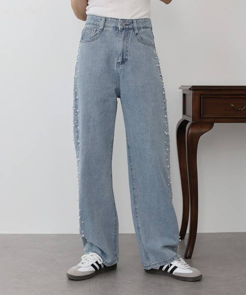 BLUEEAST（ブルーイースト）の「2TYPE ストーン&パールデニムパンツ（デニムパンツ・レディース・ブルー系/ブルー・SMALL/MEDIUM/LARGE）」の6枚目の写真
