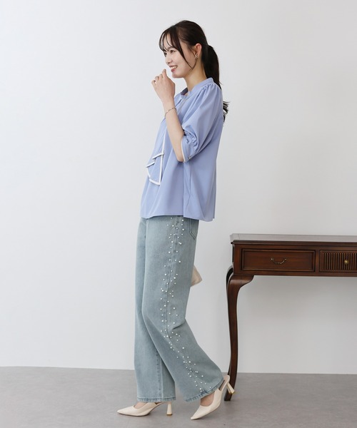 BLUEEAST（ブルーイースト）の「2TYPE ストーン&パールデニムパンツ（デニムパンツ・レディース・ブルー系/ブルー・SMALL/MEDIUM/LARGE）」の12枚目の写真