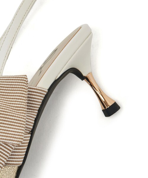 SY UNITED ARROWS（シーユナイテッドアローズ）の「＜SY＞メタルヒールリボンバックベルト パンプス60●（パンプス・レディース・ブラック/ゴールド/その他1/シルバー・22cm/22.5cm/23cm/23.5cm/24cm/24.5cm）」の13枚目の写真