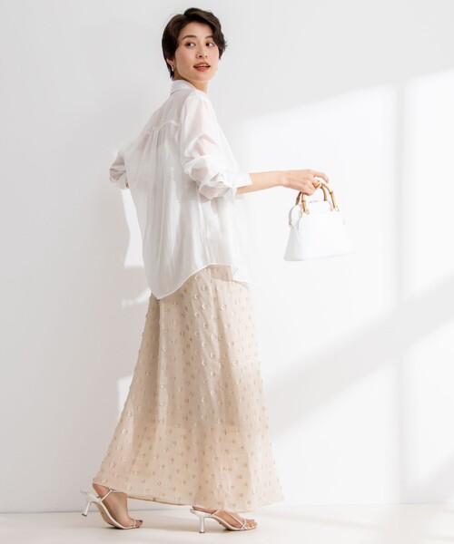 NOLLEY’S Sophi(ノーリーズソフィ)の「ドットラメジャガードキャミワンピース(ワンピース・レディース・ブラック系その他3/ベージュ系その他3・38)」の3枚目の写真