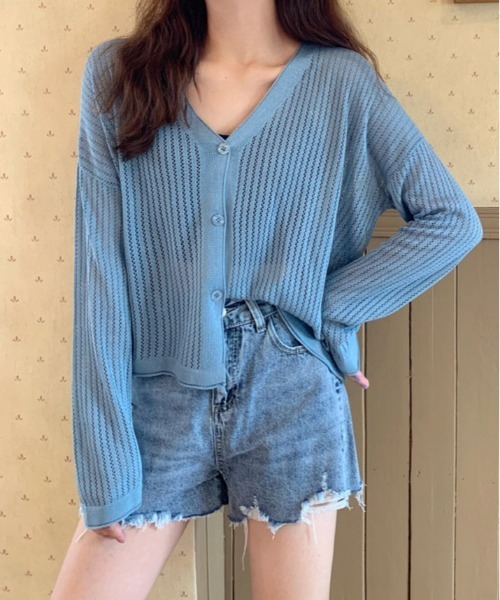 kirakiraShop(キラキラショップ)の「【夏の羽織りに】【着回し万能】メッシュ ニット ショート丈 カーディガン(カーディガン/ボレロ・レディース・ブラック/ブルー/オレンジ/パープル/ホワイト・FREE)」の4枚目の写真