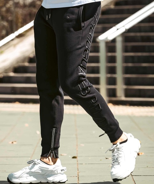 1PIU1UGUALE3 RELAX(ウノピゥウノウグァーレトレ リラックス)ライン