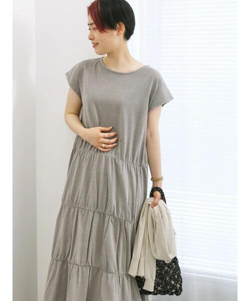 Samansa Mos2 blue（サマンサモスモスブルー）の「ピグメントティアードワンピース（ワンピース・レディース・グレー/チャコールグレー/パープル・F）」の9枚目の写真