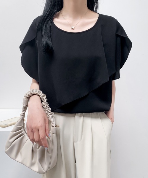 ABITOKYO(アビトーキョー)の「フレアスリーブラッフルブラウス(シャツ/ブラウス・レディース・ホワイト/ライトグリーン/ブラック・M/L)」の17枚目の写真