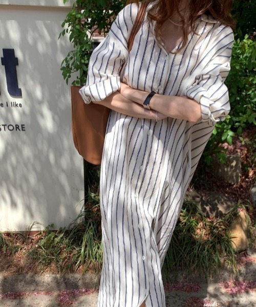 a lot of love（ア ロット オブ ラブ）の「ゆるシルエットストライプシャツワンピース（シャツワンピース・レディース・ホワイト/ブラック・FREE）」の3枚目の写真