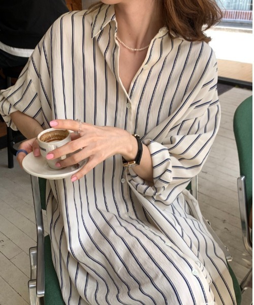 a lot of love（ア ロット オブ ラブ）の「ゆるシルエットストライプシャツワンピース（シャツワンピース・レディース・ホワイト/ブラック・FREE）」の7枚目の写真