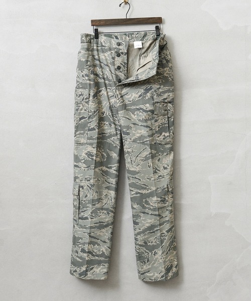 MILITARY（ミリタリー）の「実物 新品 デッドストック 米空軍 U.S.A.F ABU カーゴパンツ / U.S.AIR FORCE（カーゴパンツ・メンズ・グレー系その他・36R）」の2枚目の写真