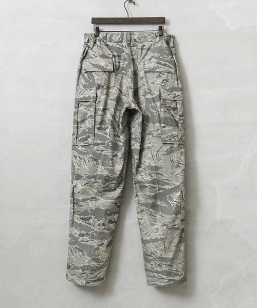 MILITARY（ミリタリー）の「実物 新品 デッドストック 米空軍 U.S.A.F ABU カーゴパンツ / U.S.AIR FORCE（カーゴパンツ・メンズ・グレー系その他・36R）」の3枚目の写真
