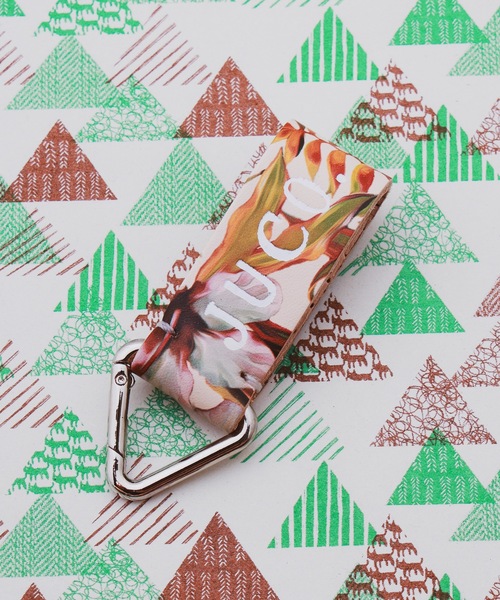 JUCO.（ジュコ）の「JUCO. × ANLIO 三角カラビナバンド（キーホルダー