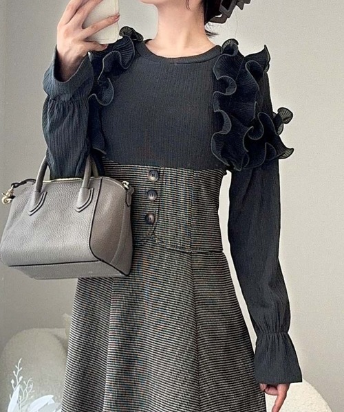 セール】【mily bilet】華やかさと上品さを纏うプリーツフリル使いリブ