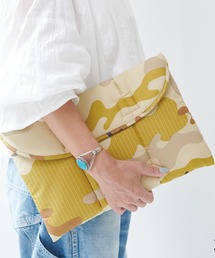 392 plusm(サンキューニプリュスエム)の392plusm サンキューニ プリュス エム:quilting clutch bag M:キルティングクラッチバッグ  超軽量 PCケース  ノートパソコンバッグ  M(PC・タブレットケース)