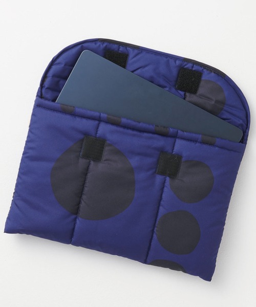 tr：the3 quilting clutch bag M：キルティングクラッチバッグ 超軽量