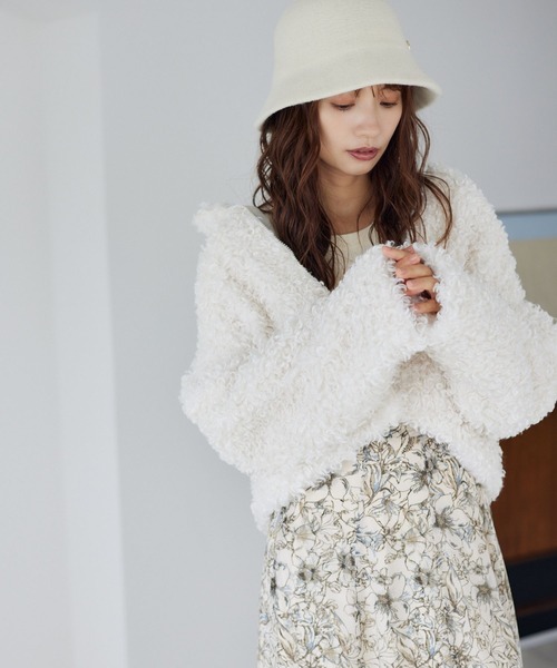 mysty woman（ミスティウーマン）の「プードルファーブルゾン  126026（ブルゾン・レディース・モカ/ブラック/オフホワイト・FREE）」の6枚目の写真