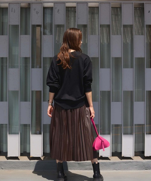 Edit Sheen（エディットシーン）の「フェイクレザープリーツスカート（スカート・レディース・ブラウン/ブラック・M）」の16枚目の写真