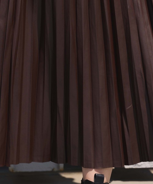 Edit Sheen（エディットシーン）の「フェイクレザープリーツスカート（スカート・レディース・ブラウン/ブラック・M）」の12枚目の写真