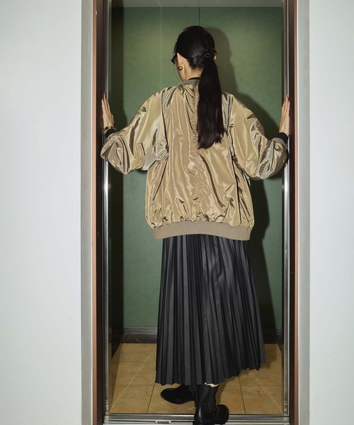 Edit Sheen（エディットシーン）の「フェイクレザープリーツスカート（スカート・レディース・ブラウン/ブラック・M）」の5枚目の写真