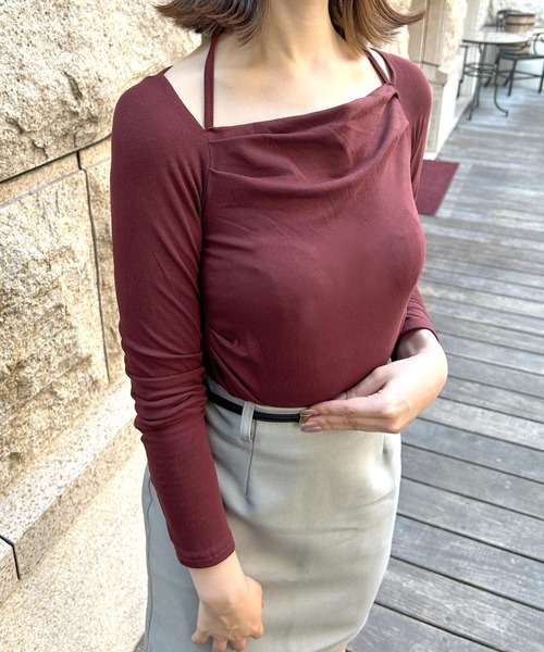 Julia Boutique（ジュリアブティック）の「ホルターネックカットソー（Tシャツ/カットソー・レディース・ボルドー/ベージュ/ブラック/グレー・ONE）」の4枚目の写真