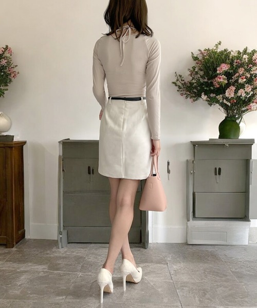 Julia Boutique（ジュリアブティック）の「ホルターネックカットソー（Tシャツ/カットソー・レディース・ボルドー/ベージュ/ブラック/グレー・ONE）」の17枚目の写真