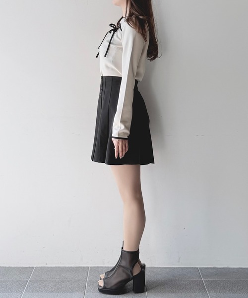 NOMAE（ノーマエ）の「サイドプリーツミニスカパン（スカート・レディース・ダークグレー/ブラック/ライトブラウン/ブラック系その他/ベージュ系その他・FREE）」の14枚目の写真