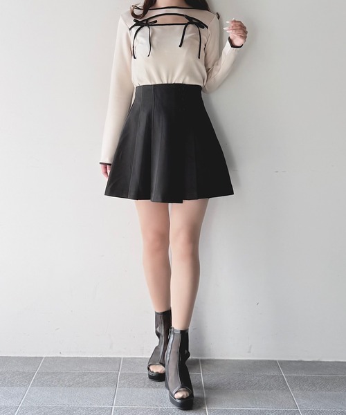 NOMAE（ノーマエ）の「サイドプリーツミニスカパン（スカート・レディース・ダークグレー/ブラック/ライトブラウン/ブラック系その他/ベージュ系その他・FREE）」の11枚目の写真