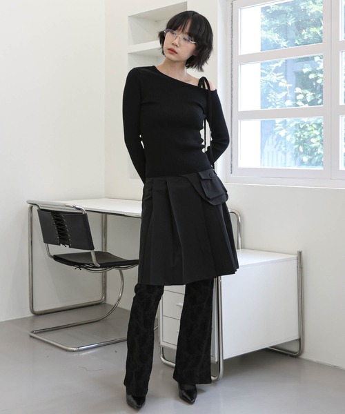 【2024A/W新作アイテム】 【ベルトポケット取り外し可能】【ウエストゴム仕様】ベーシックプリーツセミロングスカート（スカート）｜UNE MANSION（ユヌマンション）