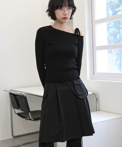 【2024A/W新作アイテム】 【ベルトポケット取り外し可能】【ウエストゴム仕様】ベーシックプリーツセミロングスカート（スカート）｜UNE MANSION（ユヌマンション）