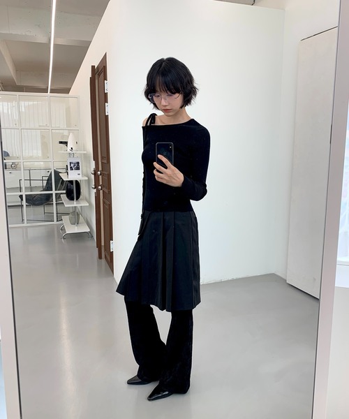 【2024A/W新作アイテム】 【ベルトポケット取り外し可能】【ウエストゴム仕様】ベーシックプリーツセミロングスカート（スカート）｜UNE MANSION（ユヌマンション）