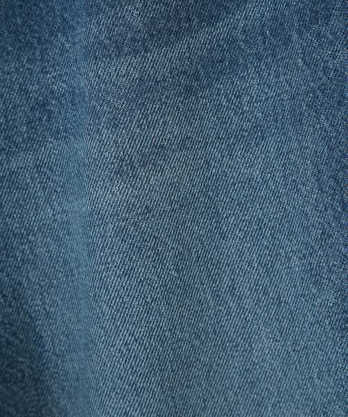 earth music&ecology(アースミュージックアンドエコロジー)の「セルフカットワイドデニムパンツ(デニムパンツ・レディース・ライトインディゴブルー/ブルー系その他・M/L/S)」の8枚目の写真