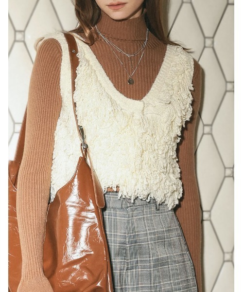 Re:EDIT（リエディ）の「ループフリンジニットベスト（ニット/セーター・レディース・ベージュ/ブラック/アイボリー・MEDIUM/LARGE）」の8枚目の写真