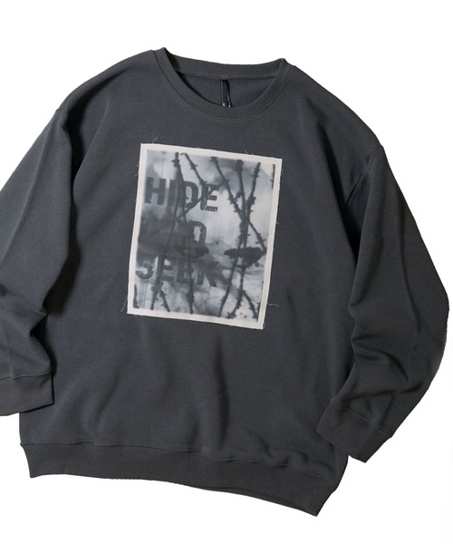 おしゃれスタ(オシャレスタ)の「heavy weight various design sweat shirt/ヘビーウェイト アソート デザイン 裏起毛 スウェットシャツ【IR】 オーバーサイズ メンズ レディース(スウェット・メンズ・グレー系その他/ブラック系その他2/ブラック系その他/ホワイト系その他2/ブラック系その他5/ライトグレー系1/ライトグレー系3/グレー系その他2/グレー系その他4/グレー系その他5/ブラック系その他7/ライトグレー系/ホワイト/ブラック系その他4/グレー系その他7/アッシュグレー/チャコールグレー/ブラック系その他3/グレー系その他6/ブラック/グレー系その他3/ホワイト系その他/ブラック系その他6/ライトグレー系2・M/L/XL)」の16枚目の写真