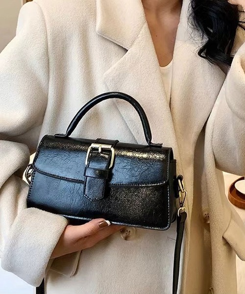 florist（フローリスト）の「2WAY レザーライクフラップベルト横長ハンドバッグ/ショルダーバッグ（ハンドバッグ・レディース・アイボリー/ブラウン/ブラック・FREE）」の5枚目の写真