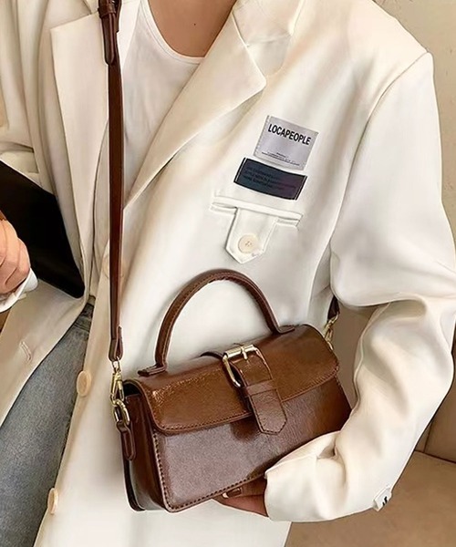 florist（フローリスト）の「2WAY レザーライクフラップベルト横長ハンドバッグ/ショルダーバッグ（ハンドバッグ・レディース・アイボリー/ブラウン/ブラック・FREE）」の9枚目の写真