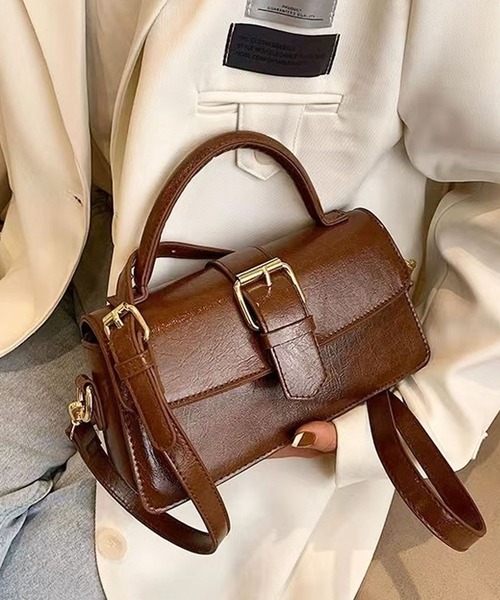 florist（フローリスト）の「2WAY レザーライクフラップベルト横長ハンドバッグ/ショルダーバッグ（ハンドバッグ・レディース・アイボリー/ブラウン/ブラック・FREE）」の10枚目の写真