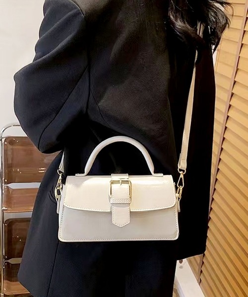 florist（フローリスト）の「2WAY レザーライクフラップベルト横長ハンドバッグ/ショルダーバッグ（ハンドバッグ・レディース・アイボリー/ブラウン/ブラック・FREE）」の12枚目の写真