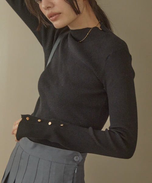 ACYM(アシーム)の「マシュマロボタンスリーブニット(ニット/セーター・レディース・ブラック/グレー/ブラウン/アイボリー・FREE)」の19枚目の写真