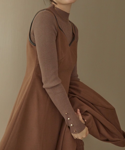 ACYM(アシーム)の「マシュマロボタンスリーブニット(ニット/セーター・レディース・ブラック/グレー/ブラウン/アイボリー・FREE)」の15枚目の写真