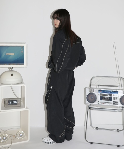 Reebok（リーボック）の「【Reebok／MSG別注】ジップデザインナイロン