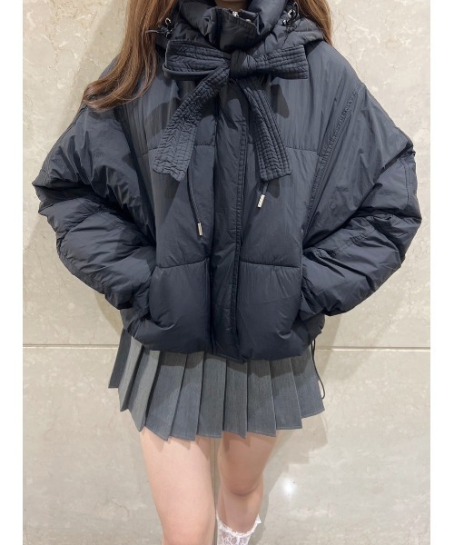 PHILLY(フィリー)の「【PHILLY】フード付リボン中綿ジャケット(ブルゾン・レディース・アイボリー/ブラック/ブラウン・FREE)」の13枚目の写真