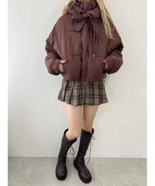 PHILLY(フィリー)の「【PHILLY】フード付リボン中綿ジャケット(ブルゾン・レディース・アイボリー/ブラック/ブラウン・FREE)」の15枚目の写真