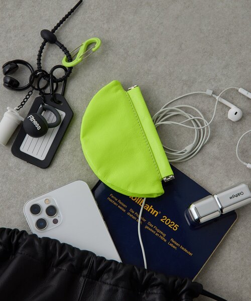 ear PAPILLONNER（イアパピヨネ）の「【kawa-kawa(カワカワ)】NO233 サークルマルチケース/コインケース（コインケース・レディース・ブラック/ゴールド/シルバー/ピンク/イエロー/グリーン・FREE）」の3枚目の写真