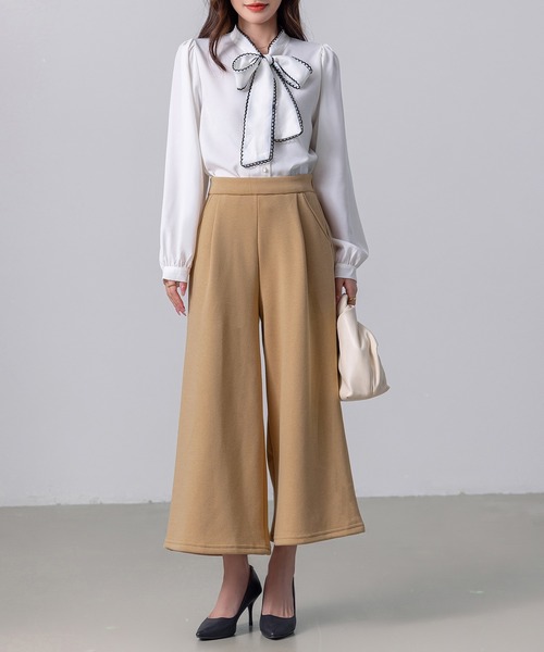 DAY CLOSET（デイ クローゼット）の「【クロップド丈/吸湿発熱/裏起毛/ストレッチ有/幅広ゴム】ノームコアシャギータックワイドパンツ レディース（スウェットパンツ・レディース・カーキ/ダークグレー/ブラック/グレー/ネイビー/ベージュ・M/L）」の21枚目の写真